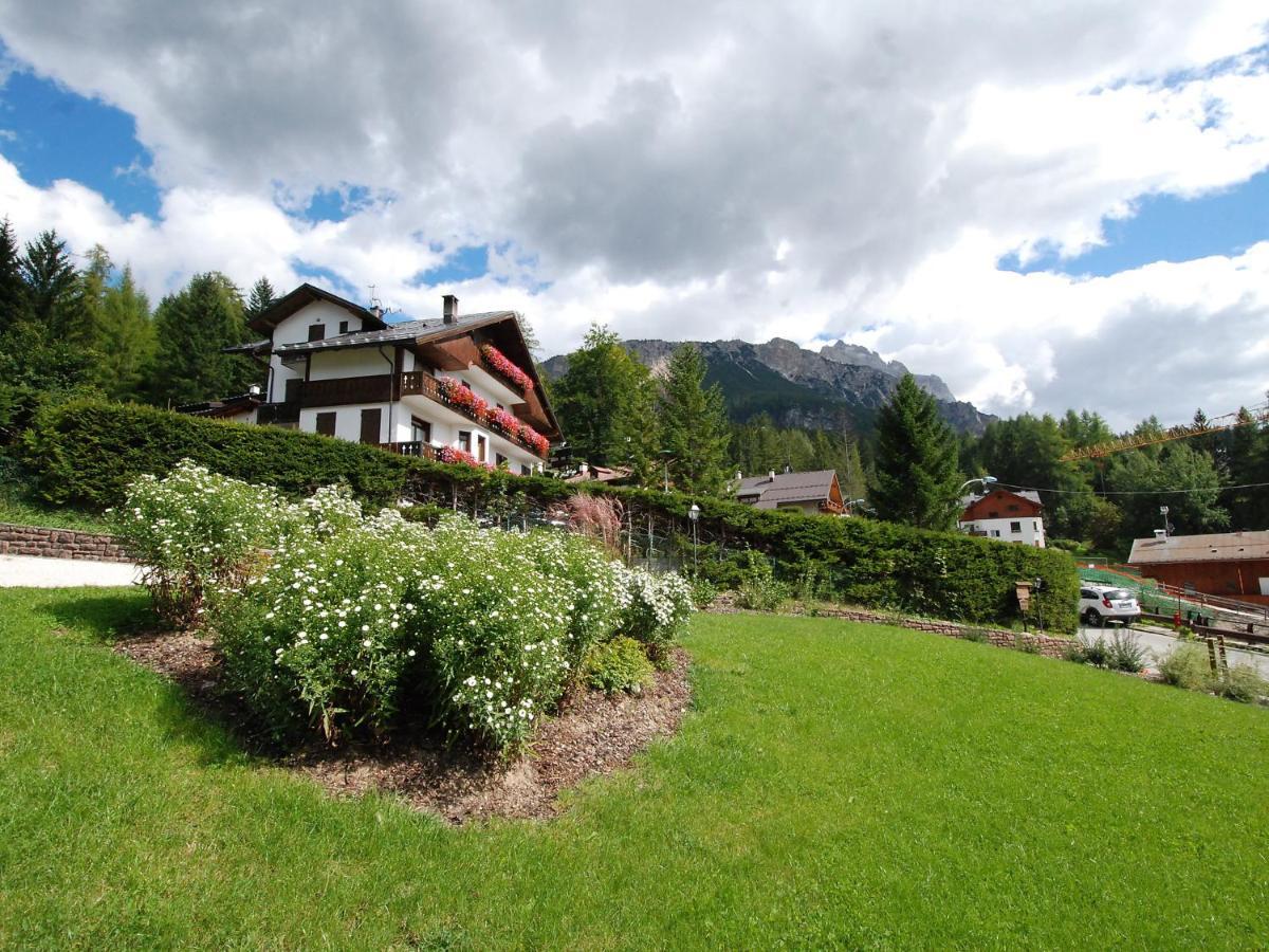 Apartment La Montanina By Interhome Cortina dʼAmpezzo Exterior foto